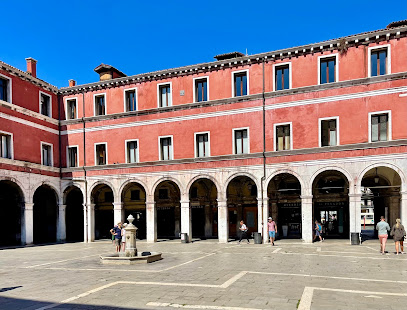 Campo S. Giacomo di Rialto