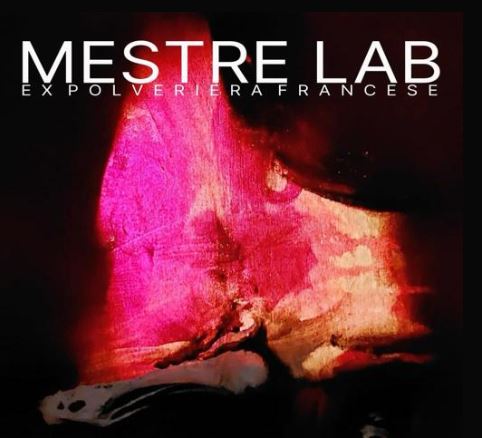 Grafica astratta con, sopra, il titolo "Mestre Lab"