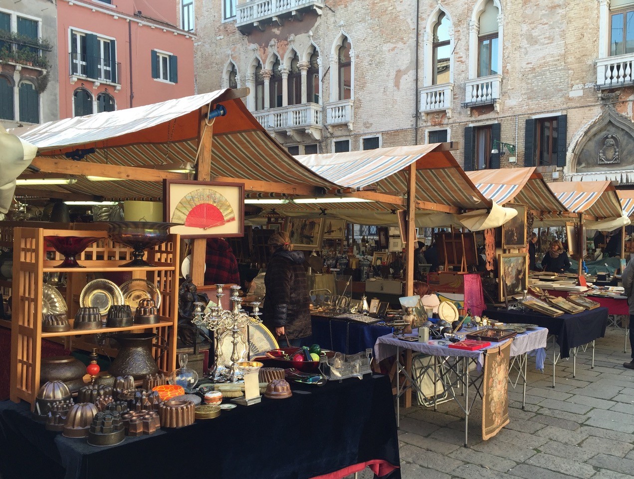 Banchetti in un campo veneziano